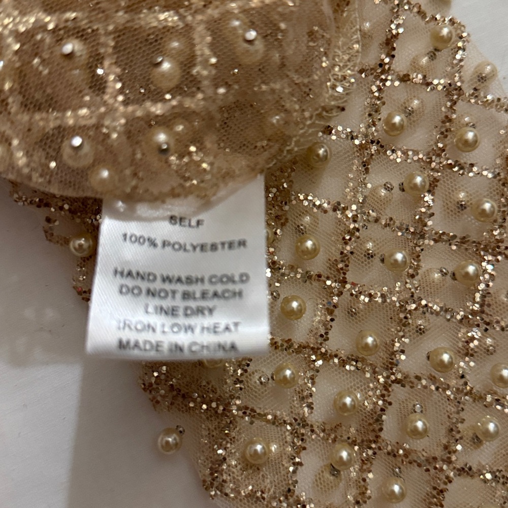 Fore Elegant Gold Pearl studded Women's Top size medium - Picture 5 of 6